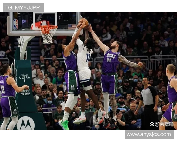 NBA常规赛：字母哥25+7+18引领密尔沃基雄鹿加时险胜，克努佩尔32分难救主